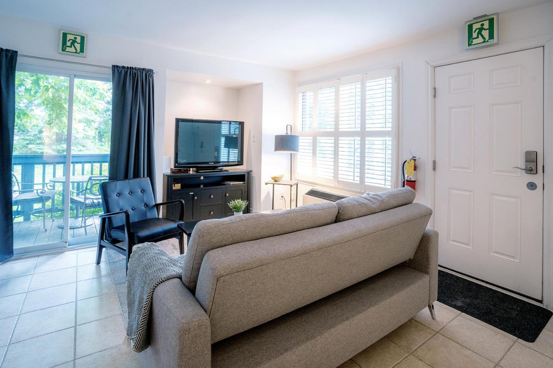Gorgeous Studio Condo In Blue Mountains Sleeps 4 Bagian luar foto